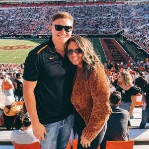 Meet your Posher, Karis